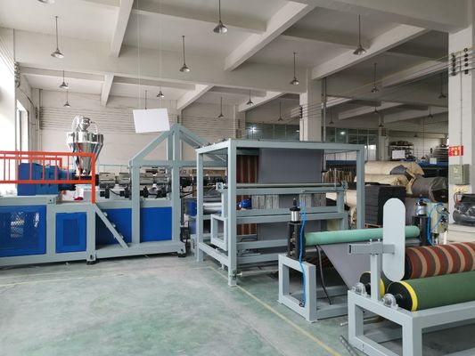 2M TPE آلة تصفيح السجاد 300 إلى 500 كجم / ساعة TPE صفح
