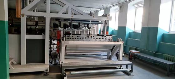 آلة دعم السجاد TPR 2M خط بثق البلاستيك الحراري TPE لسجاد الجوت